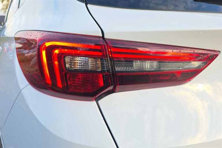 2022 Vauxhall Grandland 1.2 Turbo Elite 5dr HATCHBACK PETROL Manual