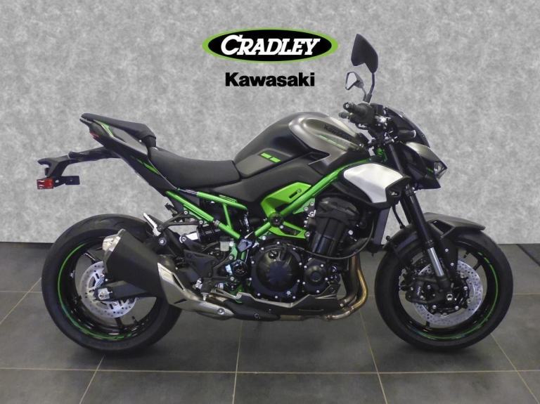 2025 KAWASAKI Z900