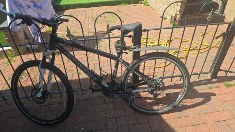 Cannondale F5 Mountain Bike – Great Project / TLC Needed