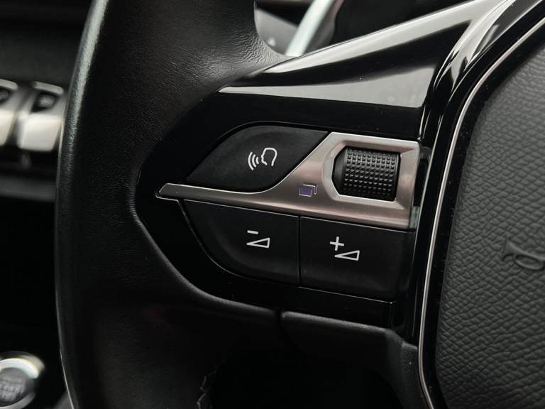 2022 Peugeot 3008 1.2 PureTech Allure Premium 5dr EAT8 Estate PETROL Automatic