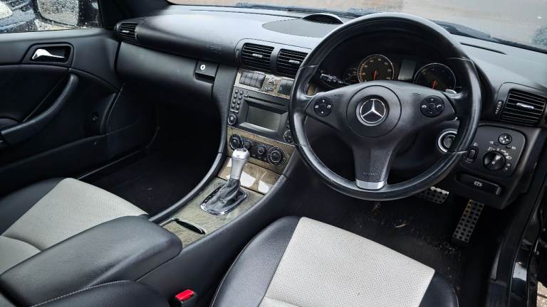 Mercedes-Benz, CLC, Coupe, 2010, Semi-Auto, 1796 (cc), 3 doors
