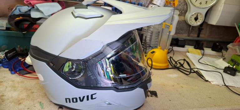 NOVIC CRASH HELMET 