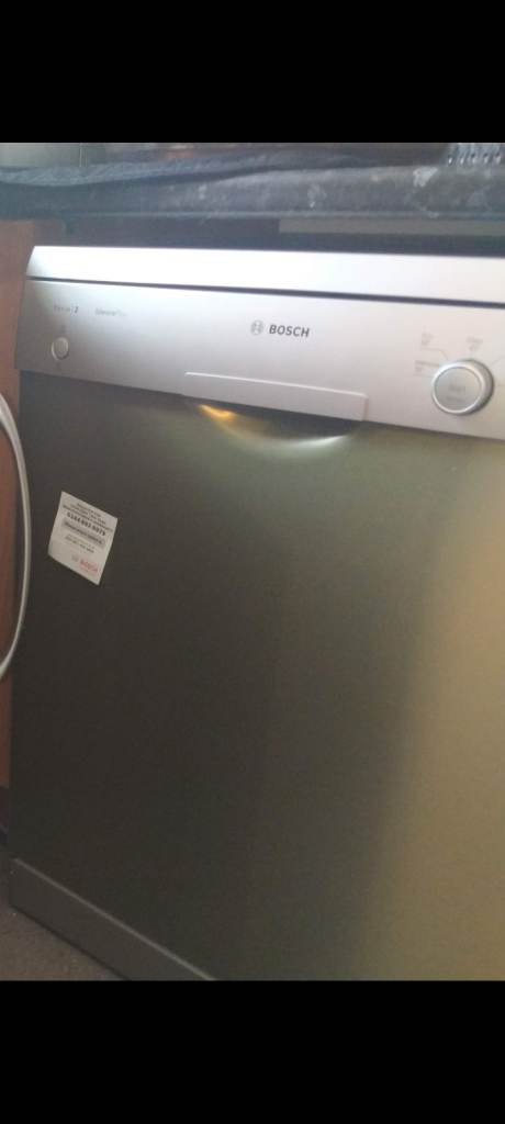 Bosch Silver Dishwasher - Good Working Condition