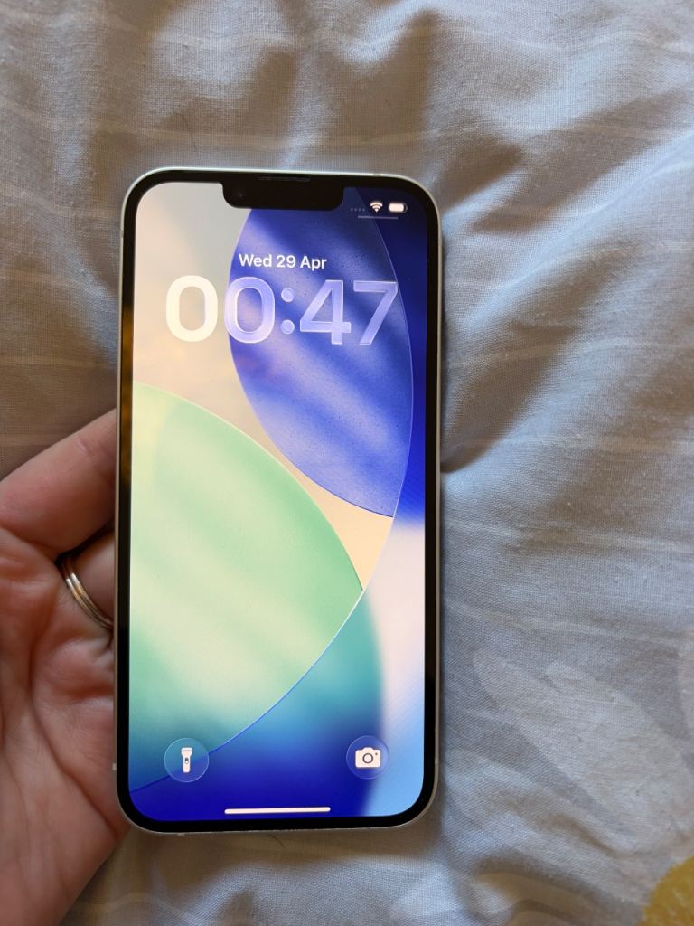 iPhone 14 amazing condition 