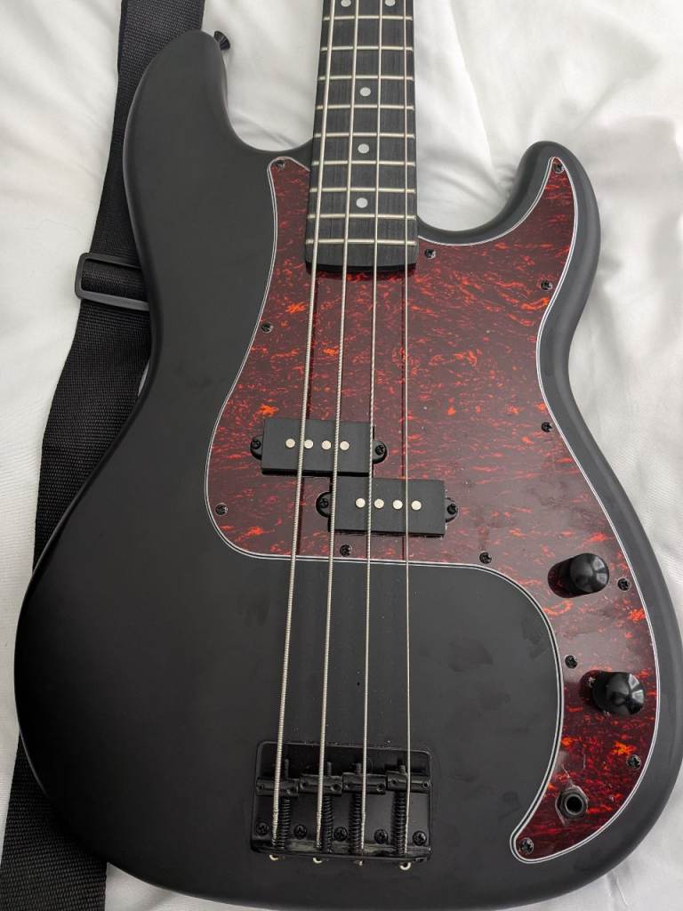 Bass Guitar 