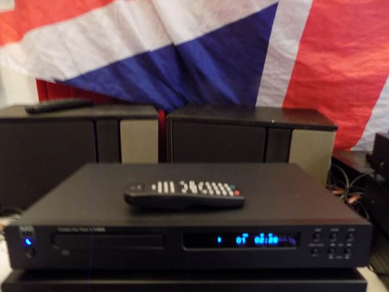 NAD C 515BEE  CD Player with  org  box  & remote  fully tested  and cleaned 