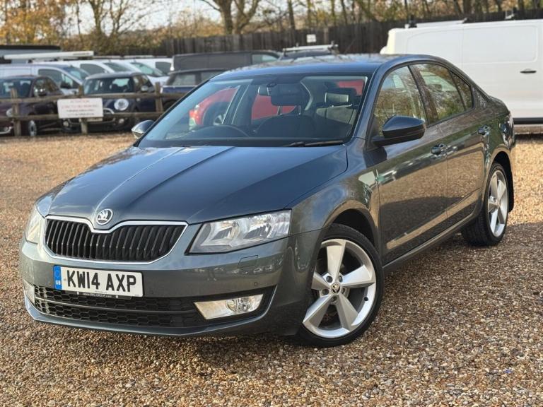2014 Skoda Octavia 2.0 TDI Elegance DSG Euro 5 (s/s) 5dr Hatchback Diesel Automatic