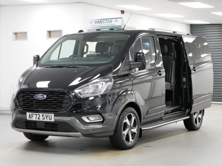 72 TRANSIT CUSTOM 320 2.0 EBL 170 BHP SWB ACTIVE EDITION CREWCAB ( SAT NAV ! )