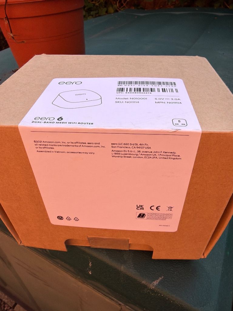 Eero 6 Dual-Band Mesh Wi-Fi Router - Brand New in Box