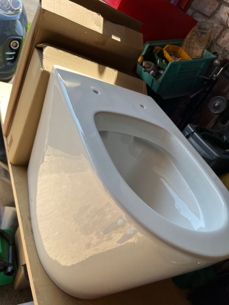 White Ceramic Toilet Pan - Brand New, Never Used