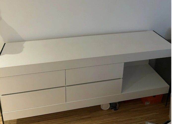 FREE Sideboard 4 Drawers 1 Shelf Wood Glass sides PICK UP TODAY ONLY THU 17 SEP