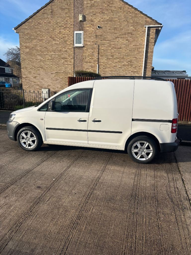 Volkswagen, CADDY, Panel Van, 2014, Manual, 1598 (cc)