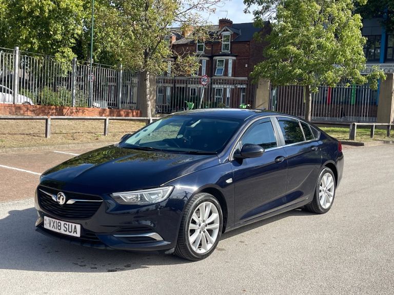 Vauxhall, INSIGNIA, Hatchback, 2018, Manual, 1598 (cc), 5 doors