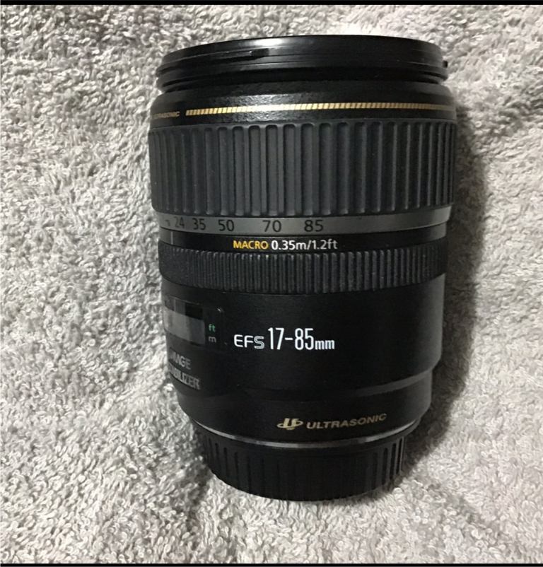 CANON EFS 17-85mm/f4-5.6 I.S  EVERYDAY LENS V.G.C NOW REDUCED TO ONLY 