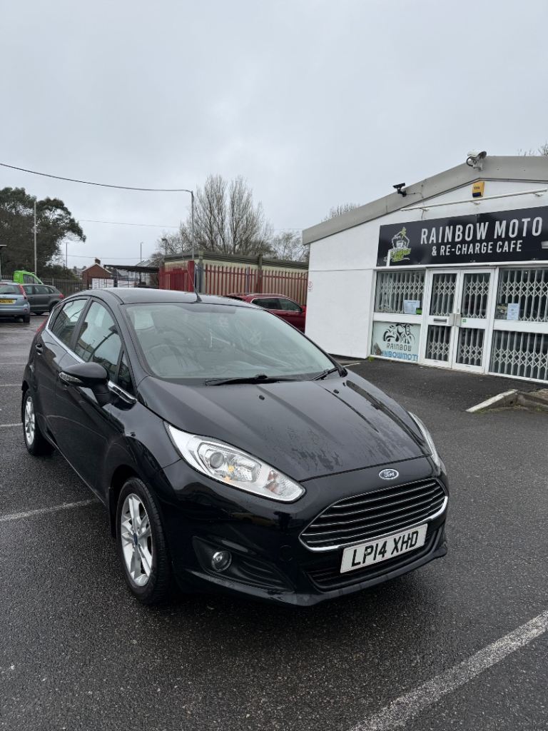 Ford Fiesta zetec 2014