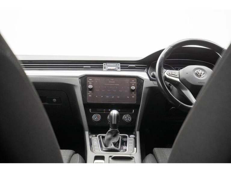 2019 Volkswagen Passat 1.6 TDI SE Nav DSG Euro 6 (s/s) 5dr Estate Diesel Automatic