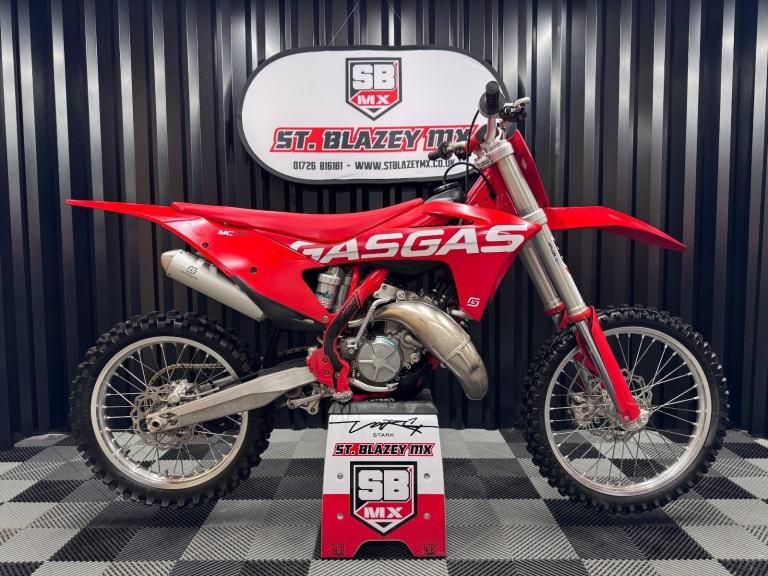 2021 GASGAS MC125 - CARB MODEL - 2 STROKE MOTO-X BIKE