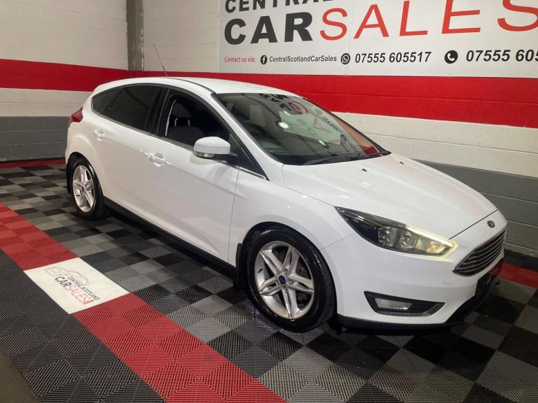 2017 Ford Focus 1.0T EcoBoost Titanium Euro 6 (s/s) 5dr HATCHBACK Petrol Manual