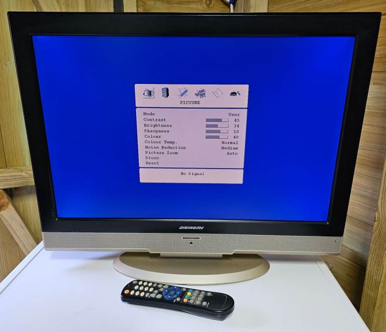 Lcd 22" tv with remote delivery available 