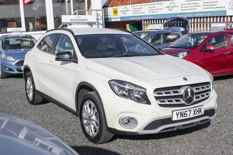 2017 Mercedes-Benz GLA 2.1 GLA200d SE SUV 5dr Diesel Manual Euro 6 (s/s) (136 ps) SUV Diesel Manual