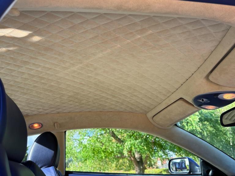 2004 Aston Martin Vanquish 5.9 Coupe 2dr Petrol Manual (396 g/km, 460 bhp) COUPE Petrol Manual