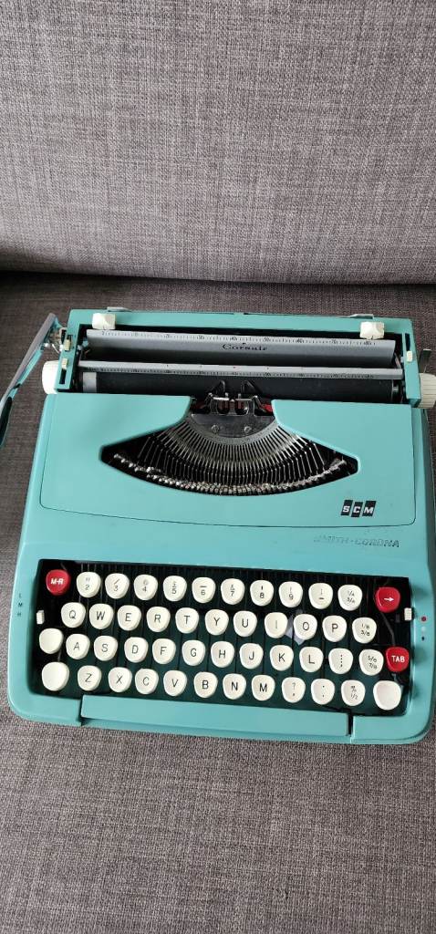 Vintage typewriter smith corona