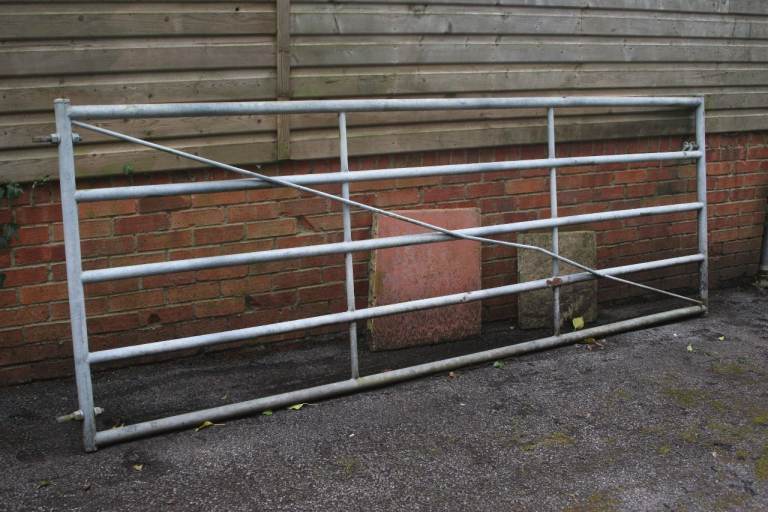 Field Gate