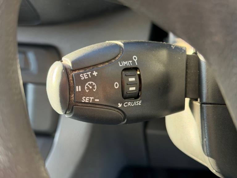 2021 Peugeot Expert 1.5 BlueHDi 1000 Professional Standard Panel Van 6dr Diesel Manual MWB Euro P...