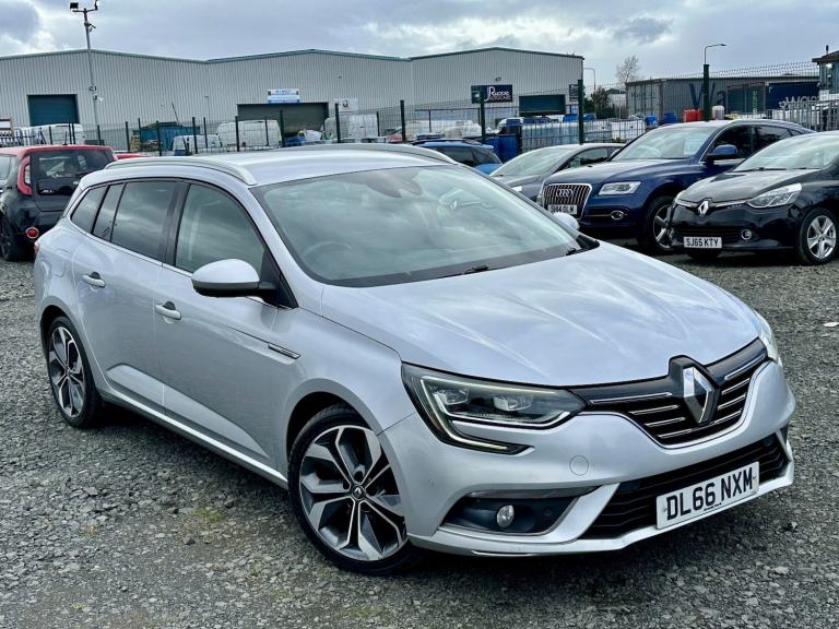 RENAULT MEGANE 1.5 signature nav dci 2016