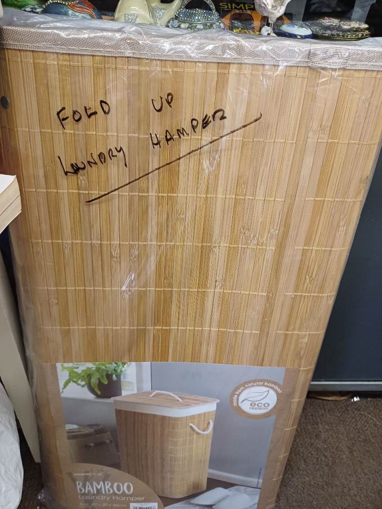 Laundry hamper