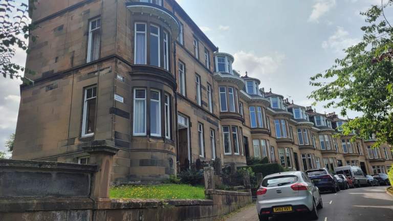 One bedroom flat for rent. Dowanhill 