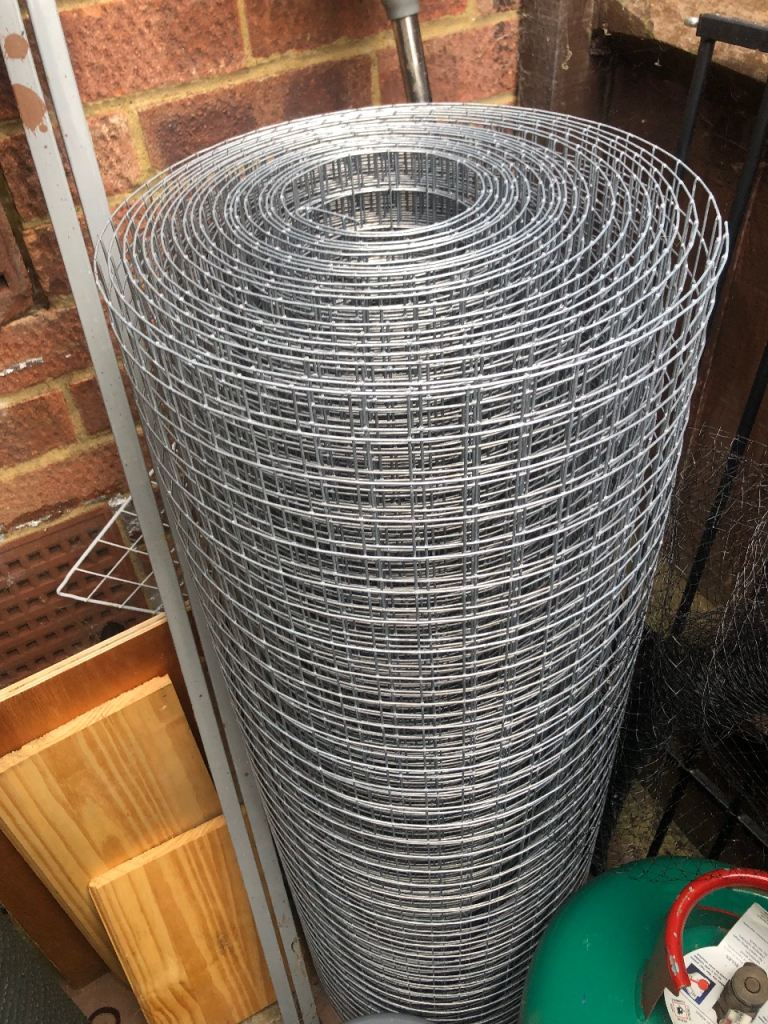 Pet friendly mesh 