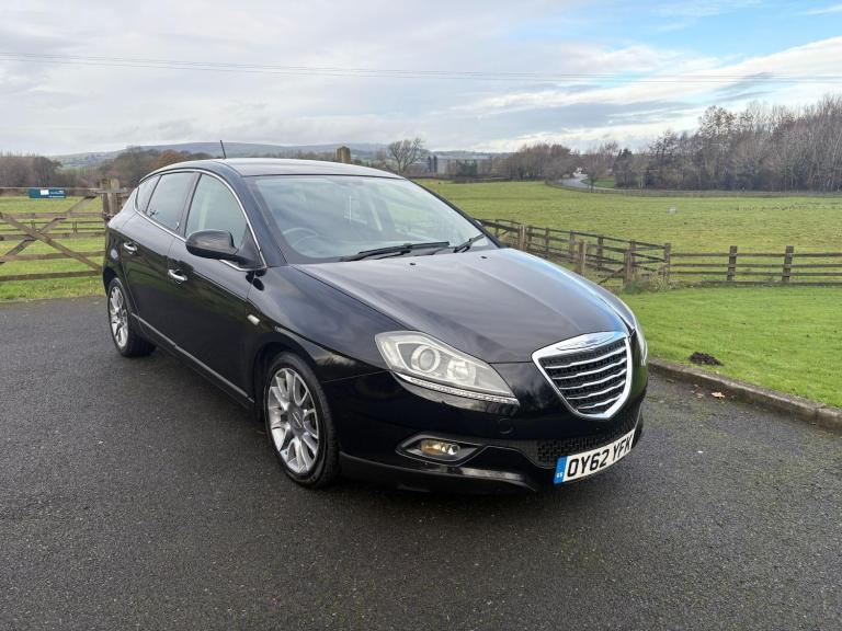 2012 Chrysler Delta 1.4 M-Air SR Euro 5 (s/s) 5dr HATCHBACK Petrol Manual