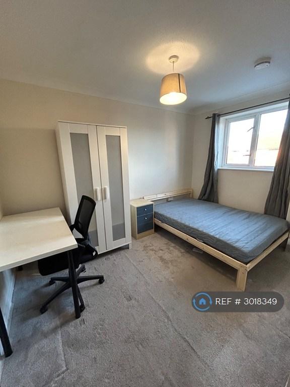1 bedroom in Mcwilliam Close, Poole, BH12 (#3018349)