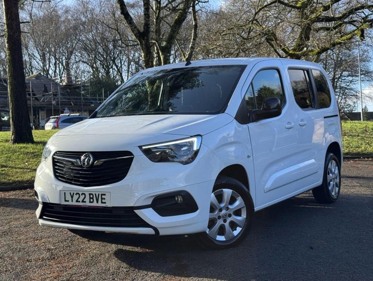 2022 Vauxhall Combo Life 1.5 Turbo D SE 5dr [7 seat] MPV DIESEL Manual