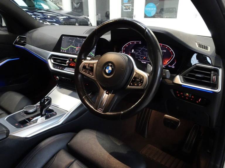 2020 BMW 3 Series 2.0 320d MHT M Sport Touring 5dr Diesel Hybrid Auto Euro 6 (s/s) (190 ps) Estat...