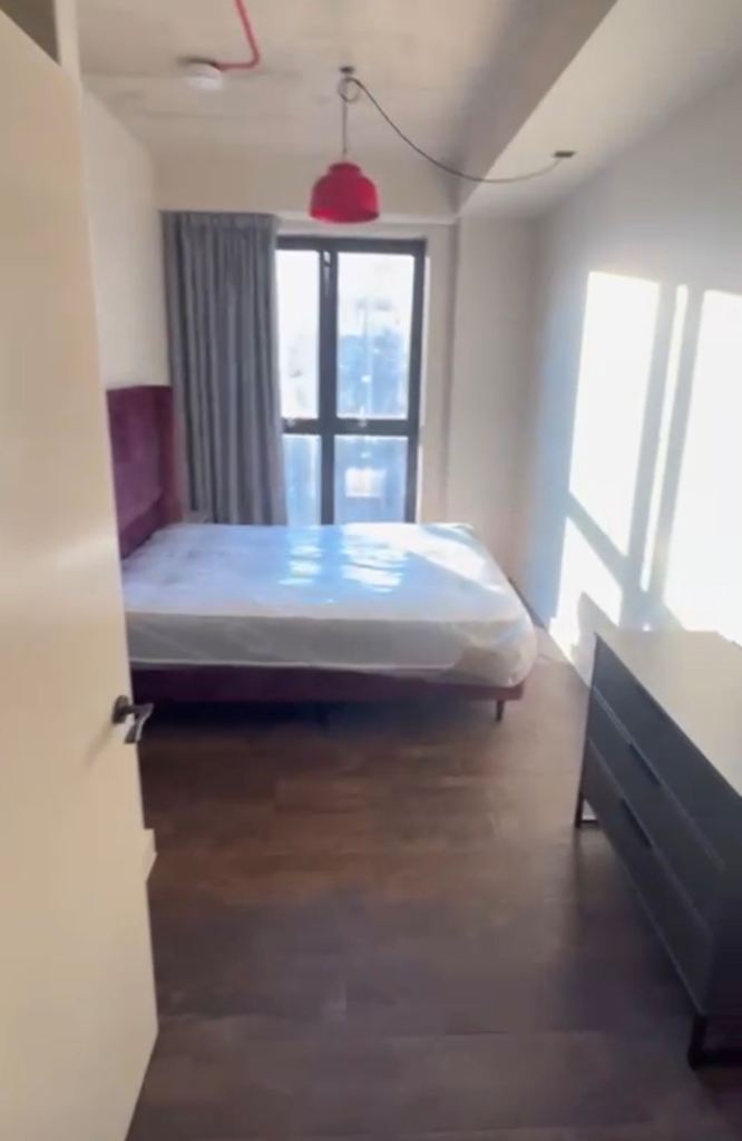 Ensuite room Available in 4-Bed Apartment 