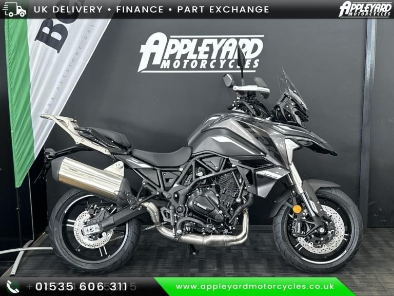 Benelli TRK 702 FREE LUGGAGE