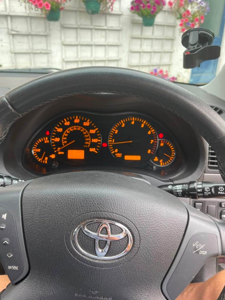 Toyota Avensis 1998 T3-X