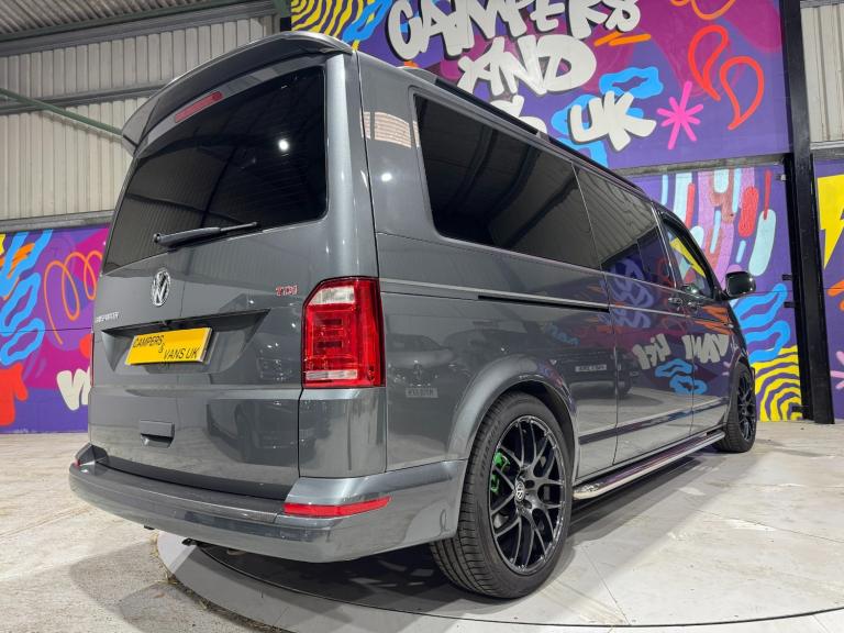 2017 Volkswagen Transporter 2.0 TDI BMT 204 Highline Kombi / Camper Van DSG Crew Van Diesel Autom...