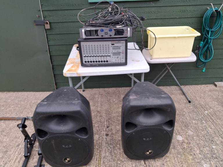 R.C.L. W-15MC 600 WATT 15" 2 WAY SPEAKER'S &WALL BRKTS SUTTON COLDFIELD 