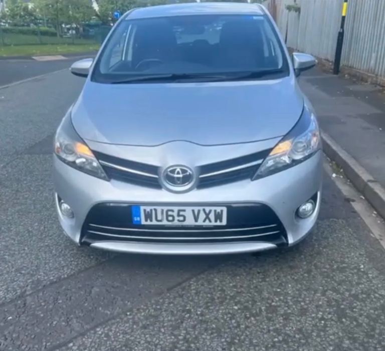 2015 Toyota Verso