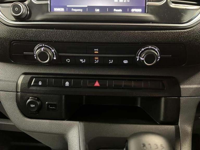 2020 Vauxhall Vivaro 3100 2.0d 120PS Sportive H1 D/Cab PANEL VAN DIESEL Manual