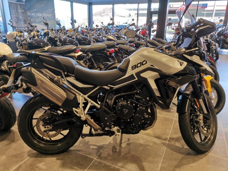 2024 TRIUMPH TIGER 900 GT PRO