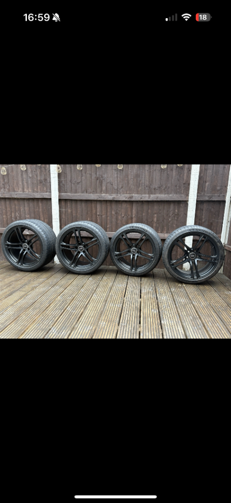 Genuine Audi R8 19” OEM Alloy Wheels with Michelin Pilot Sport Tyres