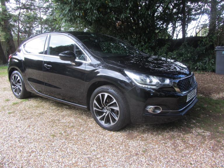 2015 DS Automobiles DS 4 1.6cc. HDi 'Elegance' HATCHBACK Diesel Manual