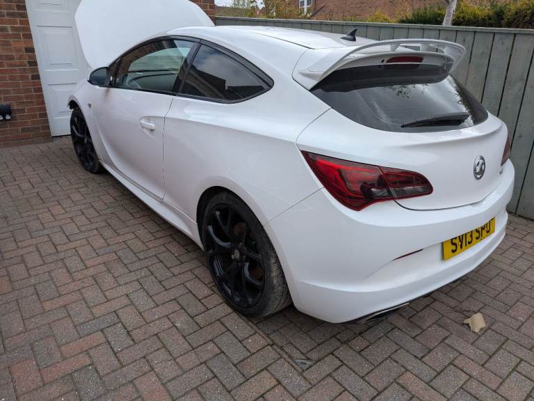2013 Vauxhall Astra VXR, 93k miles, service history, ideal for parts