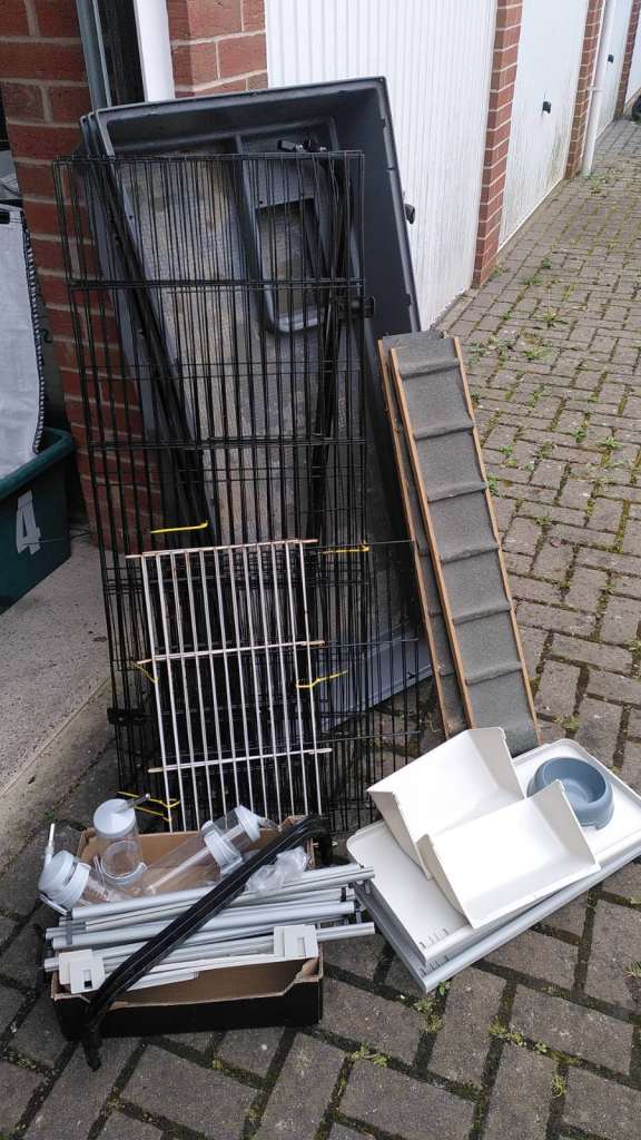 Guinea pig/rabbit indoor three storey cage to give away