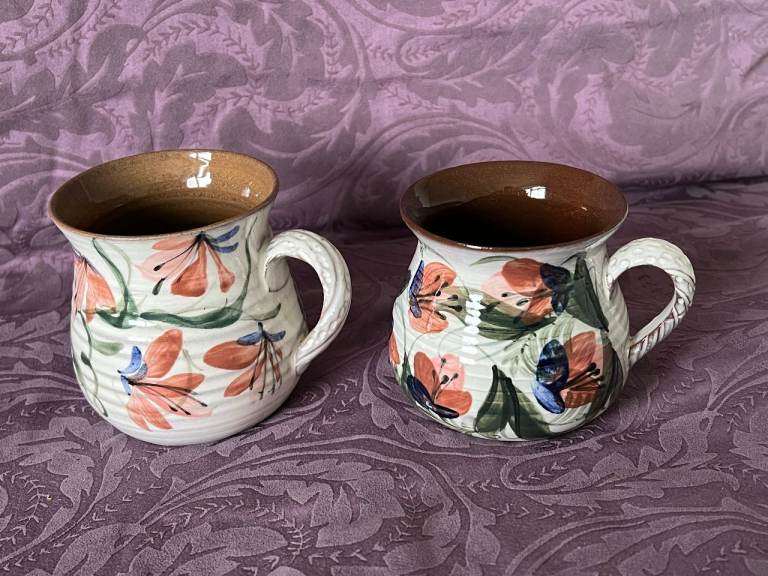 Pair of Welsh Gwili Pottery hand made and hand painted studio pottery mugs