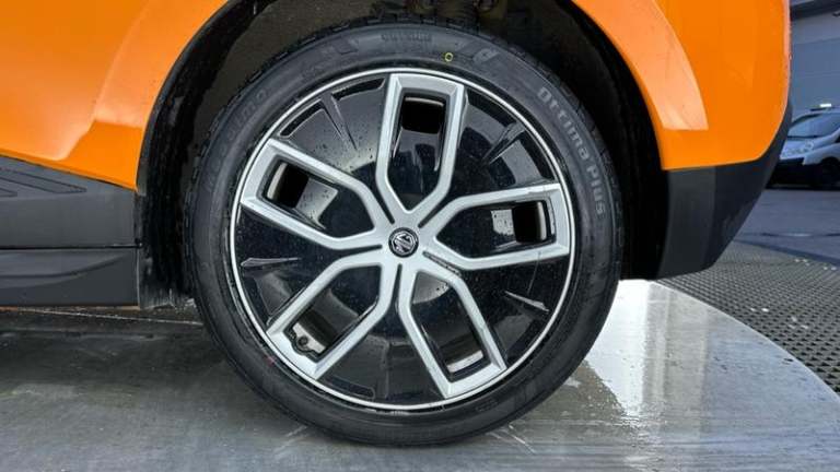 2023 MG MG4 64kWh Trophy Long Range Hatchback 5dr Electric Auto (203 ps) Automatic Hatchback Elec...